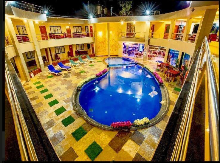 The Center Court Resort & Spa Varca Eksteriør bilde